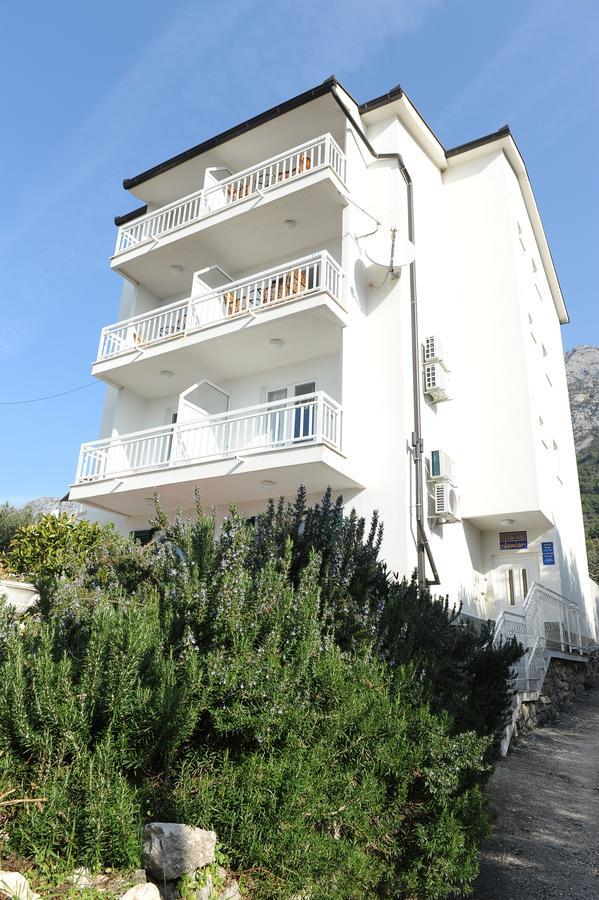 Apartments Loncar Gradac  Eksteriør bilde